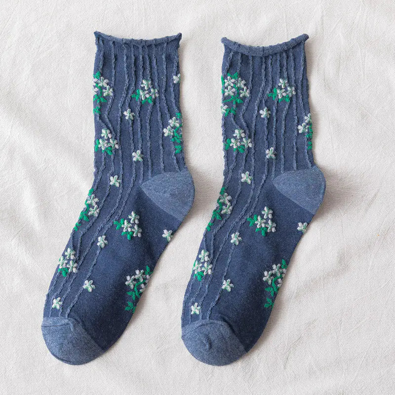 Japanese Retro Literature Art Small Flower Socks