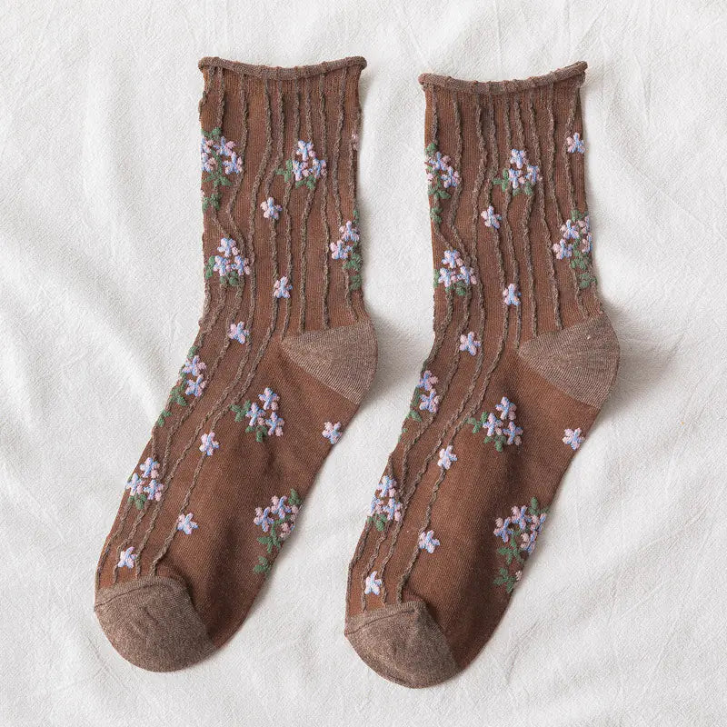 Japanese Retro Literature Art Small Flower Socks